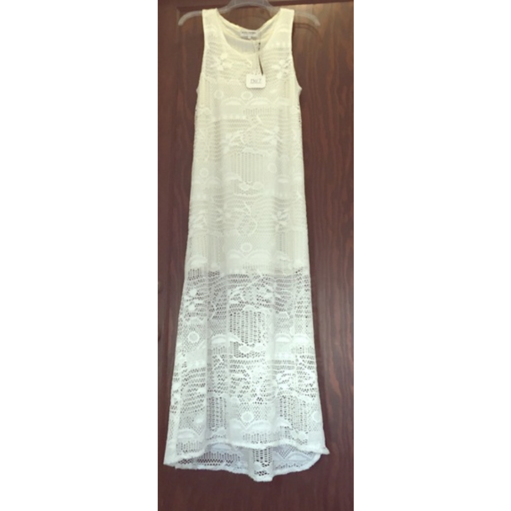 Lace White Maxi Dress